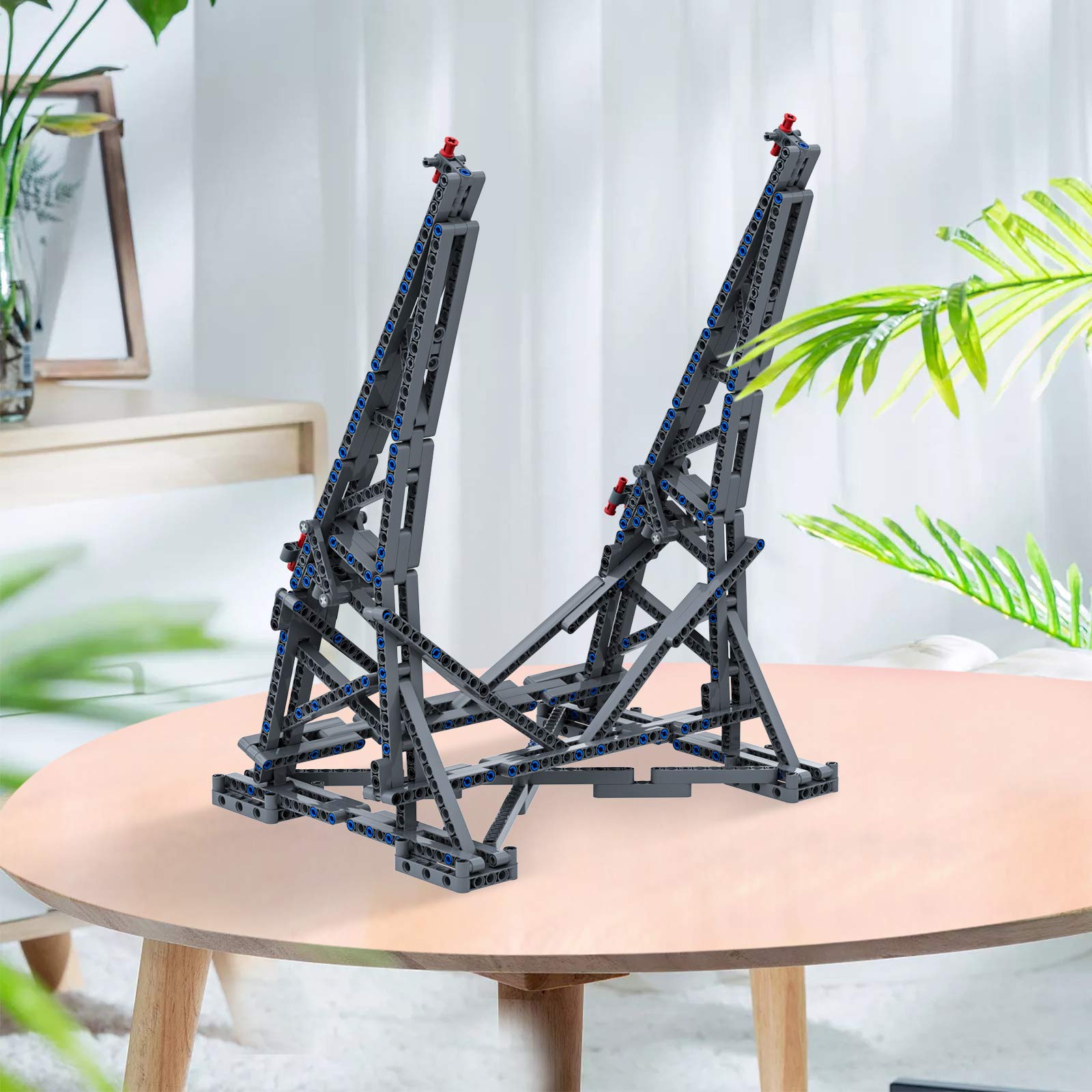 BuildingBoat stand dimensions 45cm high showcase for the Falcon
