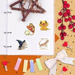BulbaCraft Bearded Dragon stickers with scratch-resistant, UV-stable colors for long-term shine