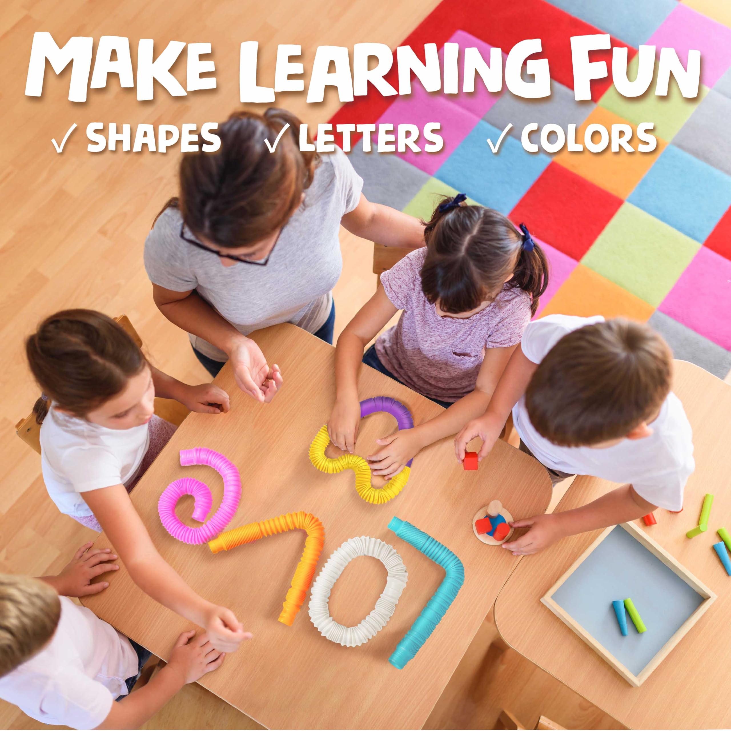 BUNMO Pop Tubes curved shapes aid bilateral coordination in creative building.
