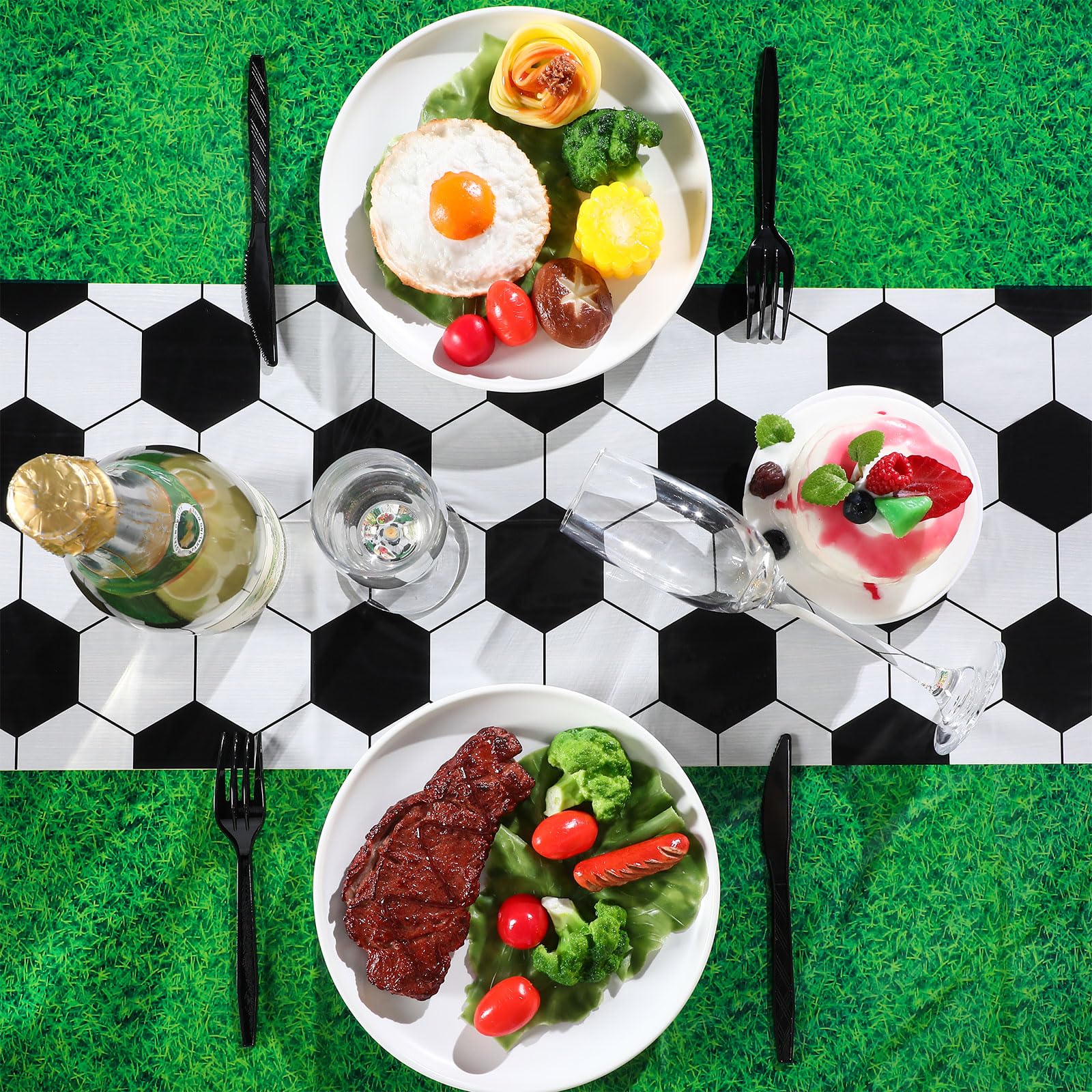 Buryeah tablecloth is waterproof and durable for spills and messes
