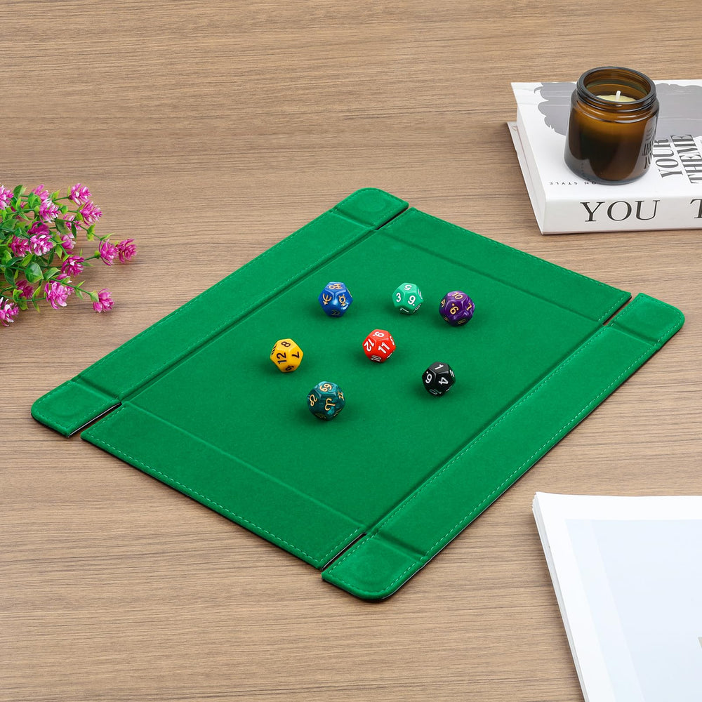 Premium faux leather finish and green felt lining by Buweeo
