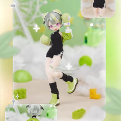 CALEMBOU Eve Lynna display setup with props.