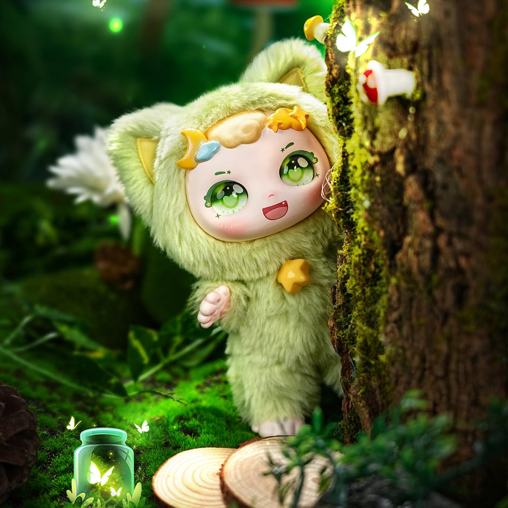 CALEMBOU vinyl plush doll keychain, durable on-the-go companion.