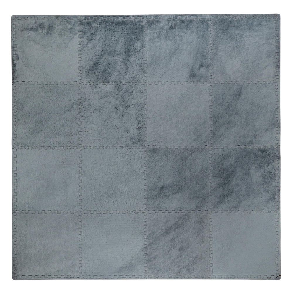 CARPETBOX snug-edge design reduces gaps between tiles.