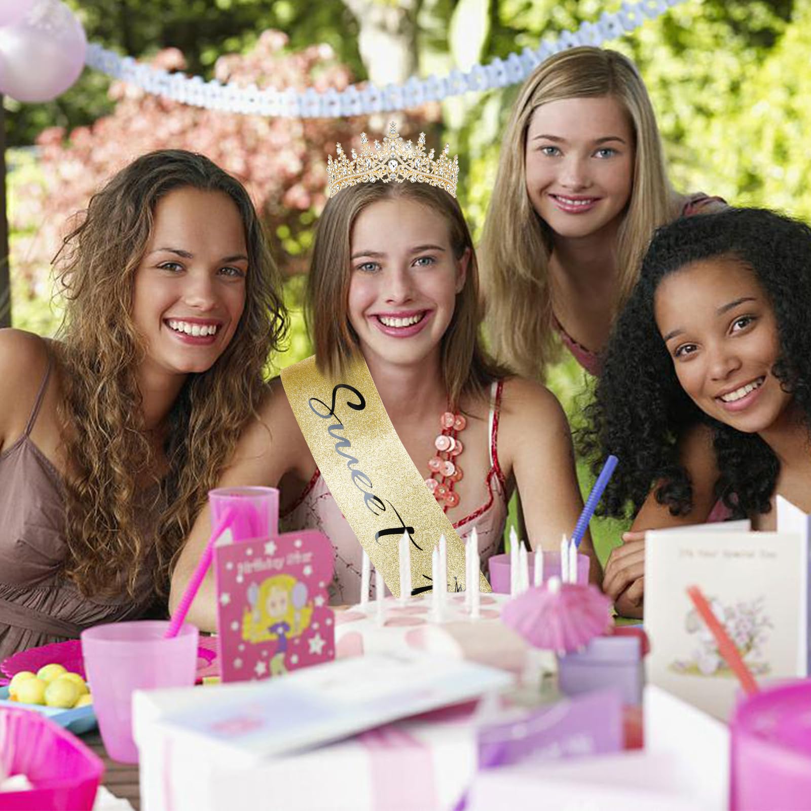 Casoty alloy rhinestone tiara sparkles on crown-worthy moments