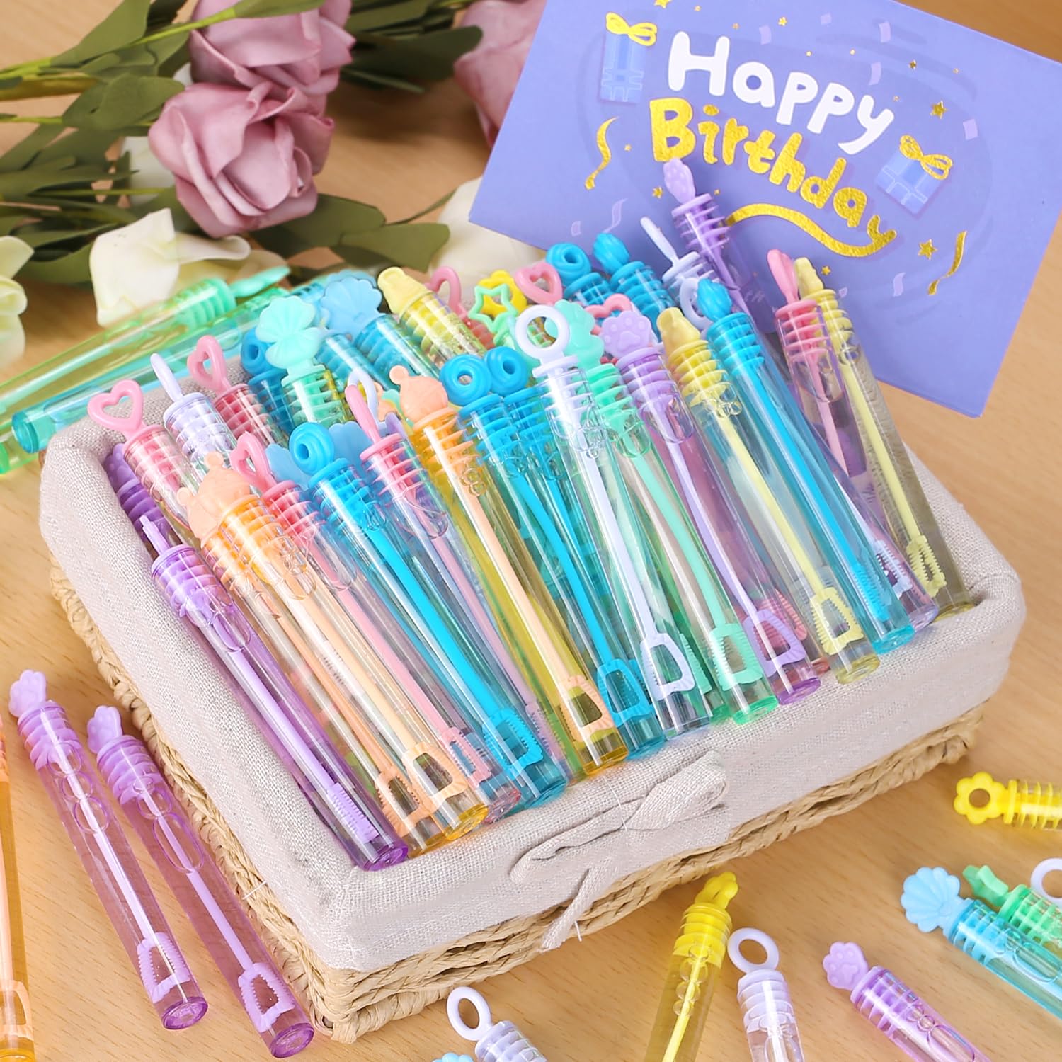 Cawiew cat claws wand visuals for unicorn-themed parties