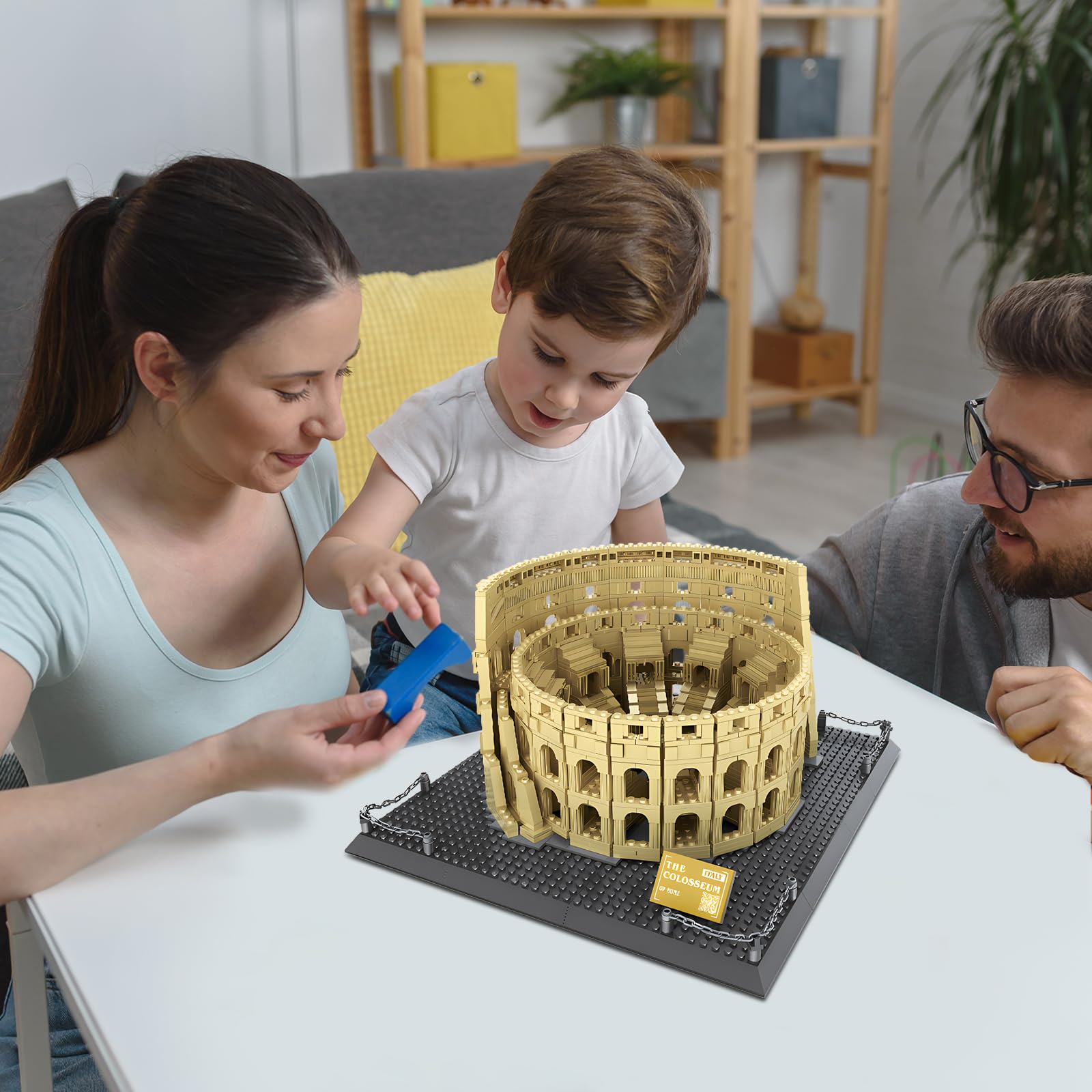CAXIMSY family project promotes teamwork and shared creativity