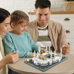 CAXIMSY Religious commemoration theme fosters respectful connection with Islamic culture