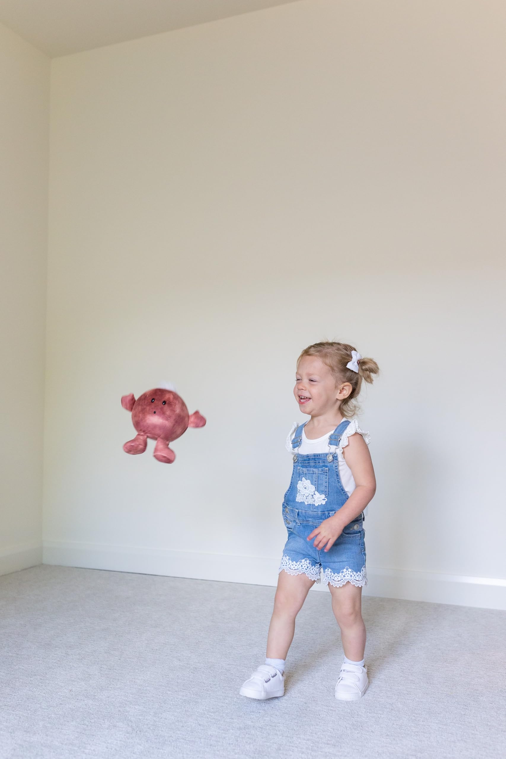 Celestial Buddies Mars Buddy 9-inch huggable size is perfect for snug play and decor.