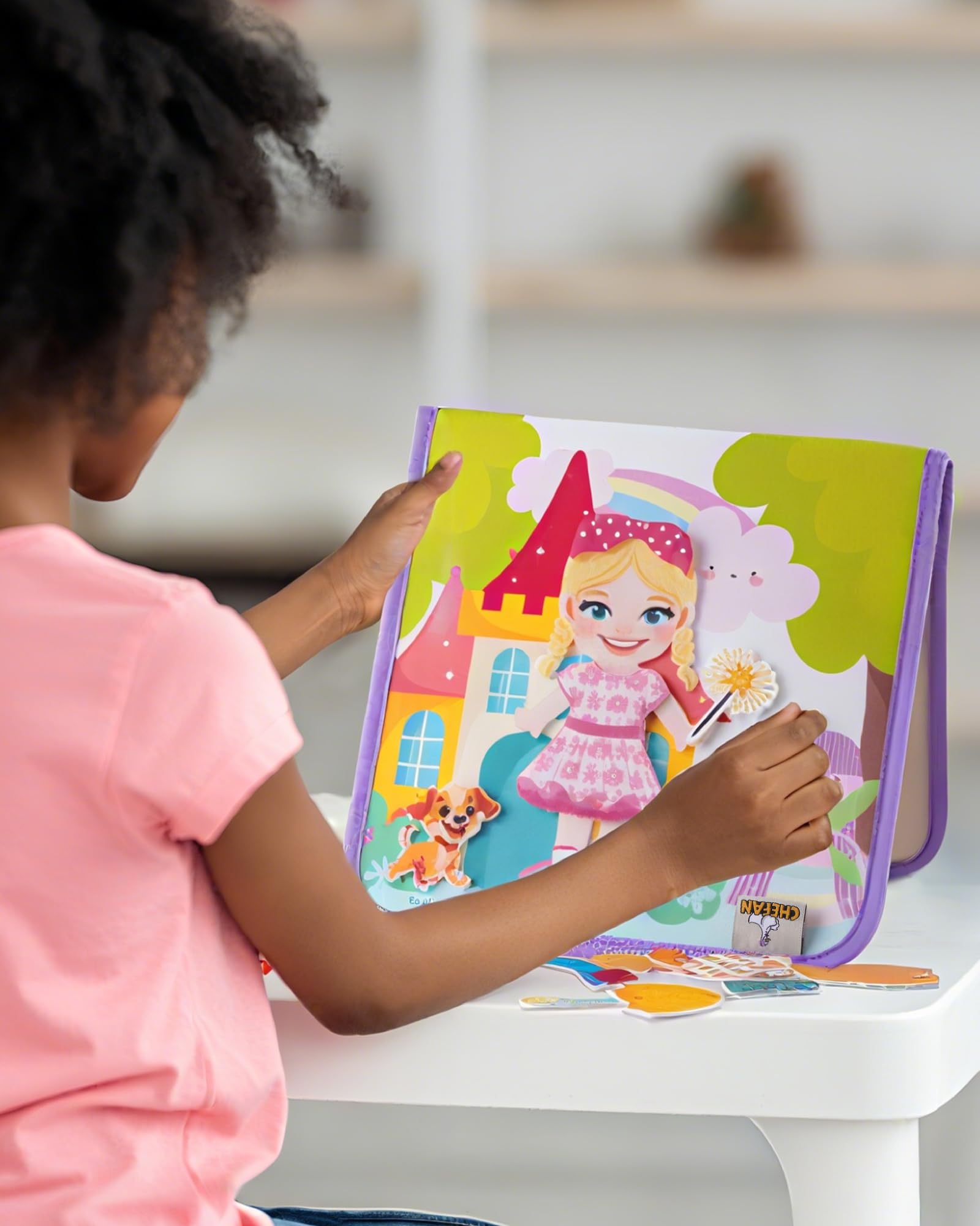 CHEFAN felt dress-up dolls set with multiple outfits enhances color recognition and creativity during play.