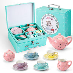CHENP.HMC porcelain teapot with polka dots for pretend tea parties.