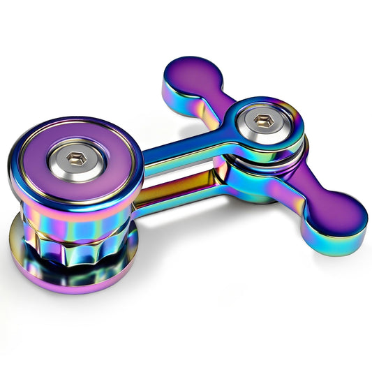 CHESLICR double pendulum spinner in the palm for focused calm.