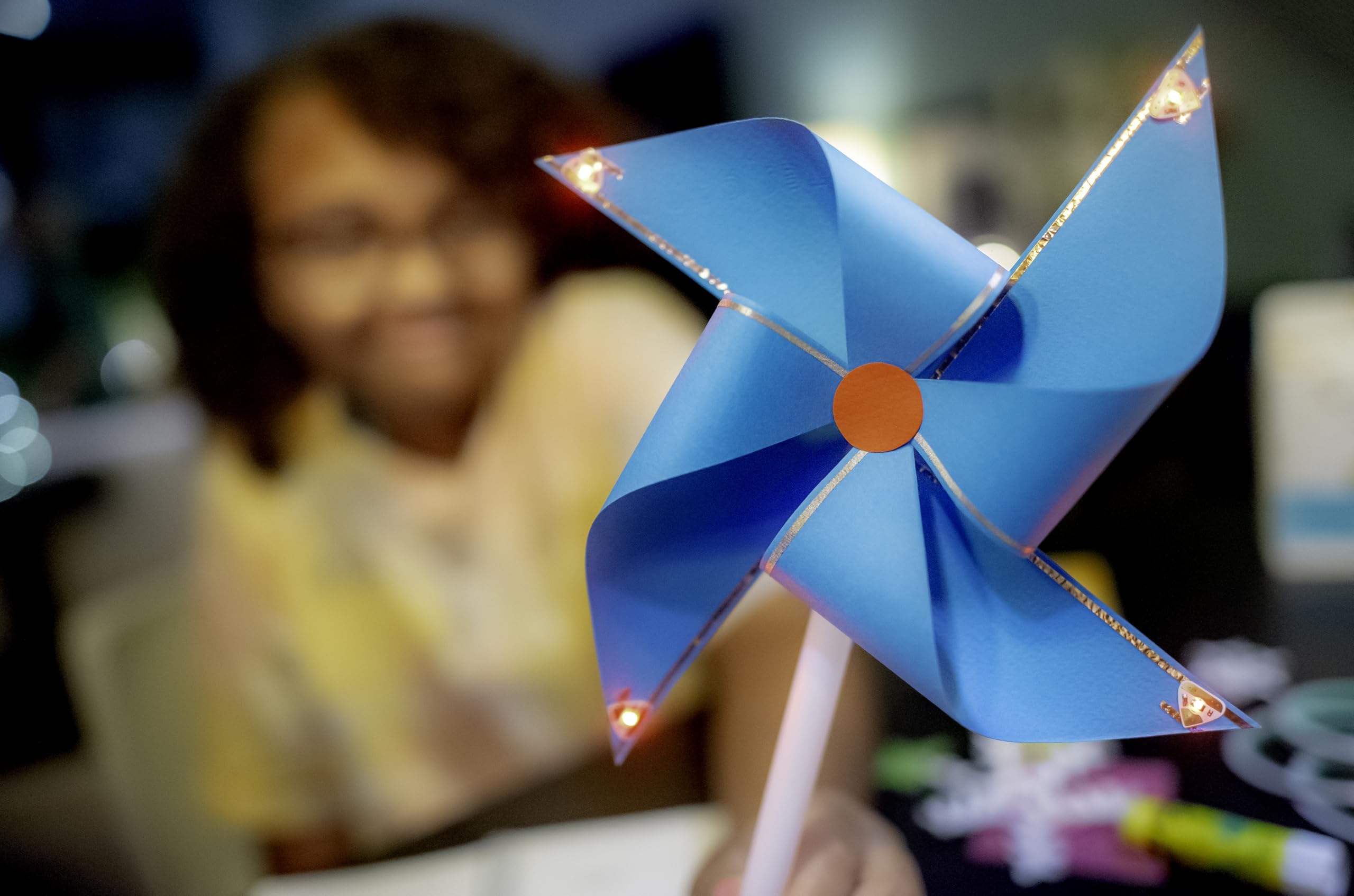 Chibitronics LED glow enhances illuminated craft ideas and storytelling