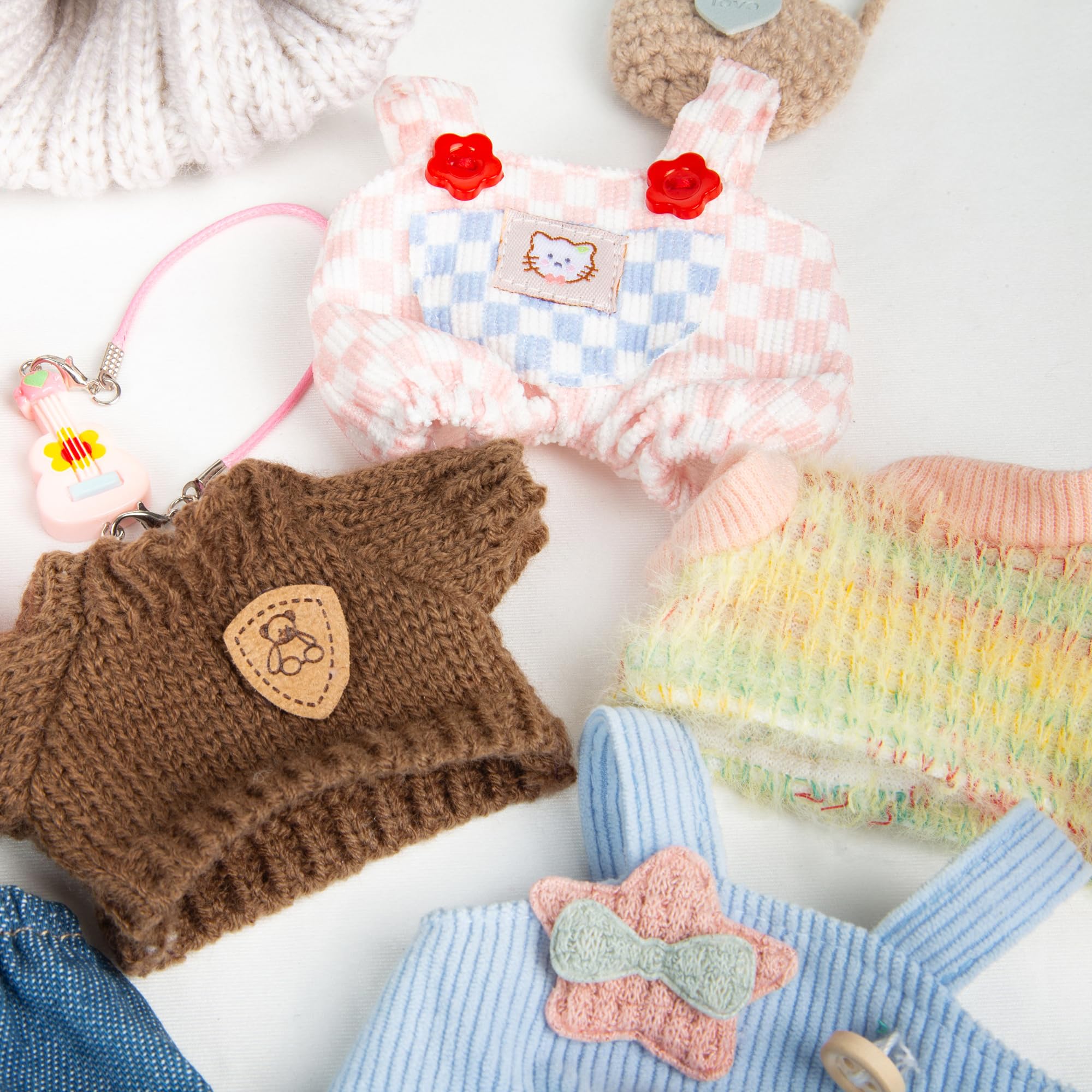 CHICHO complete outfit set sparks creative stories during doll collaboration.