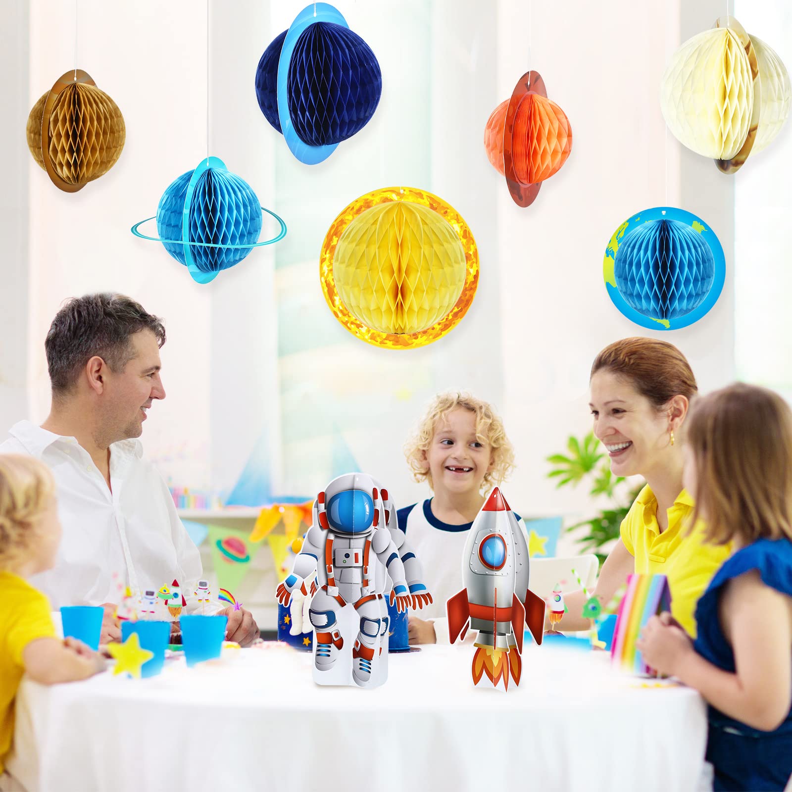Chinco solar system hanging planet set offers versatile decor for ceilings, walls, and tables.