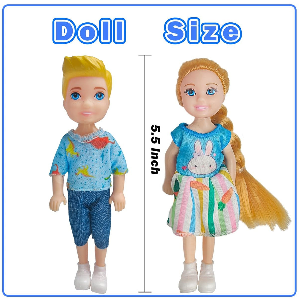 Chioldilly figures with detailed clothing and harmonious colors for stylish play.