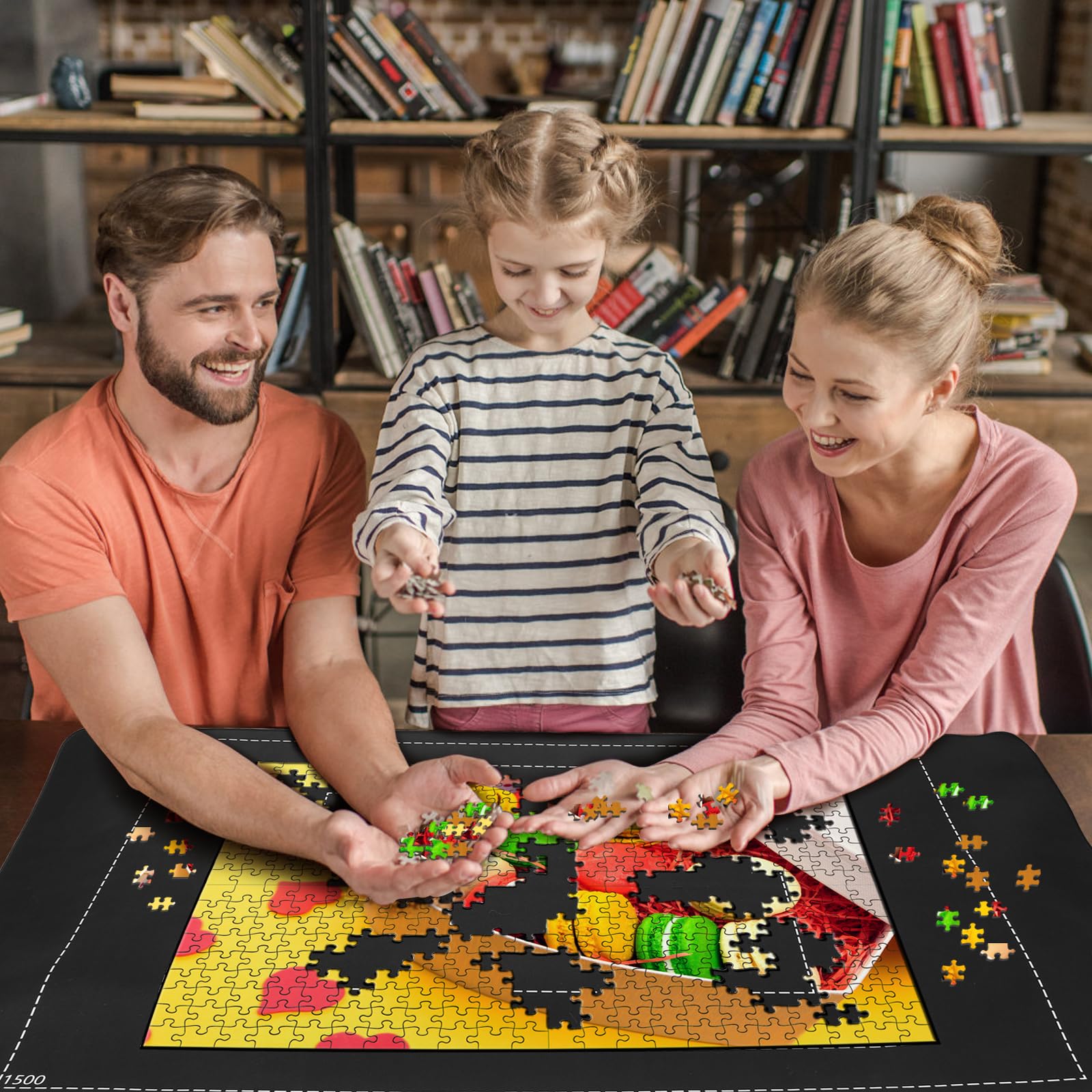 CHODEYE six-color trays organize pieces by color or size