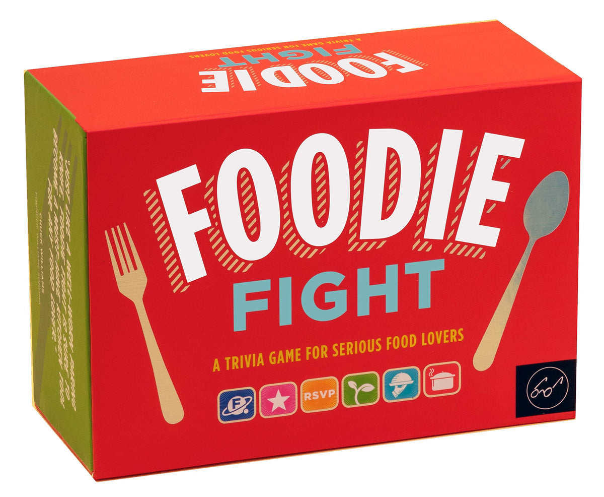 Chronicle Books Foodie Fight color die for exciting gameplay and quick rounds.