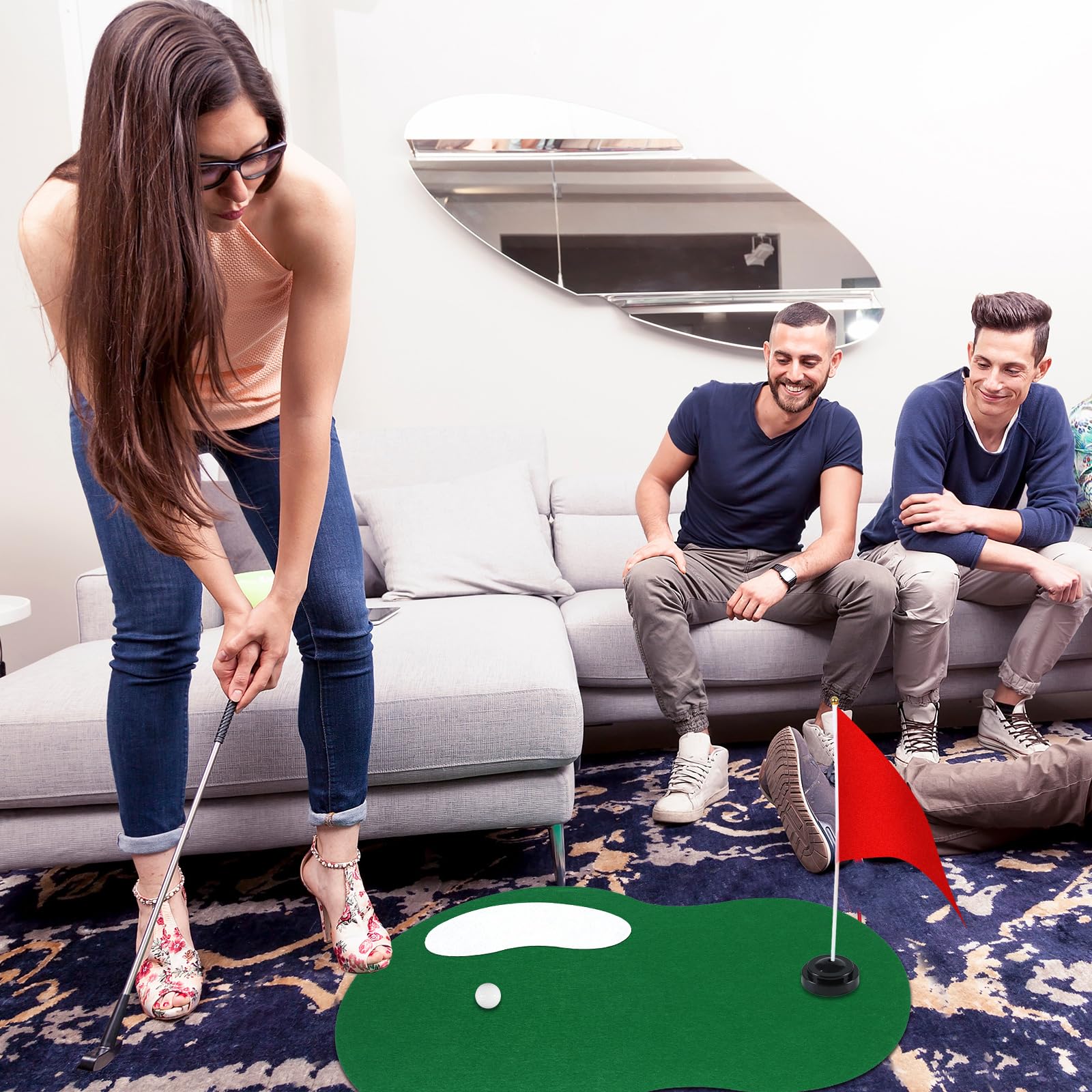 CHUNNIN compact golf decor set fits home or office display spaces
