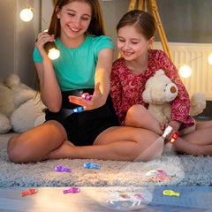 CHUNNIN Unicorn Finger Light glows in the dark for celebrations