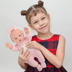 Chyyeerkidd dainty fingers and toes for detailed pretend care.