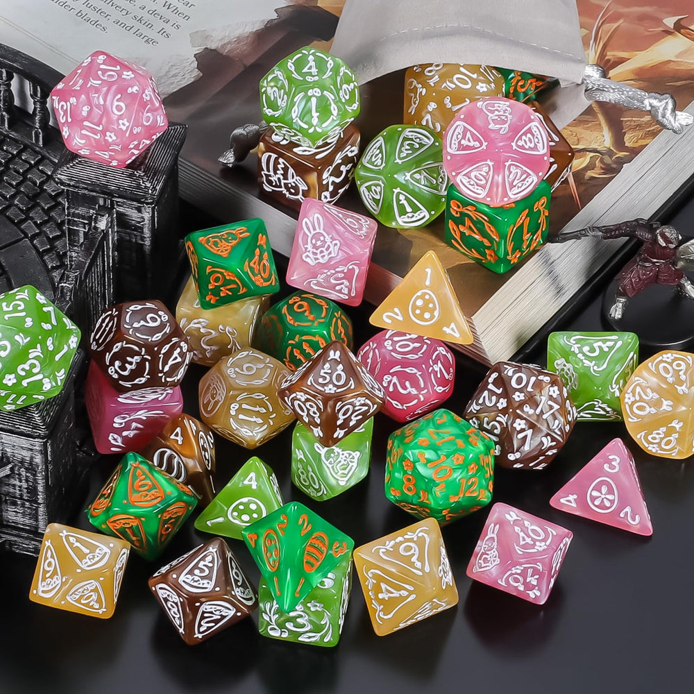 CiaraQ polyhedral dice set with d6 focus for quick actions