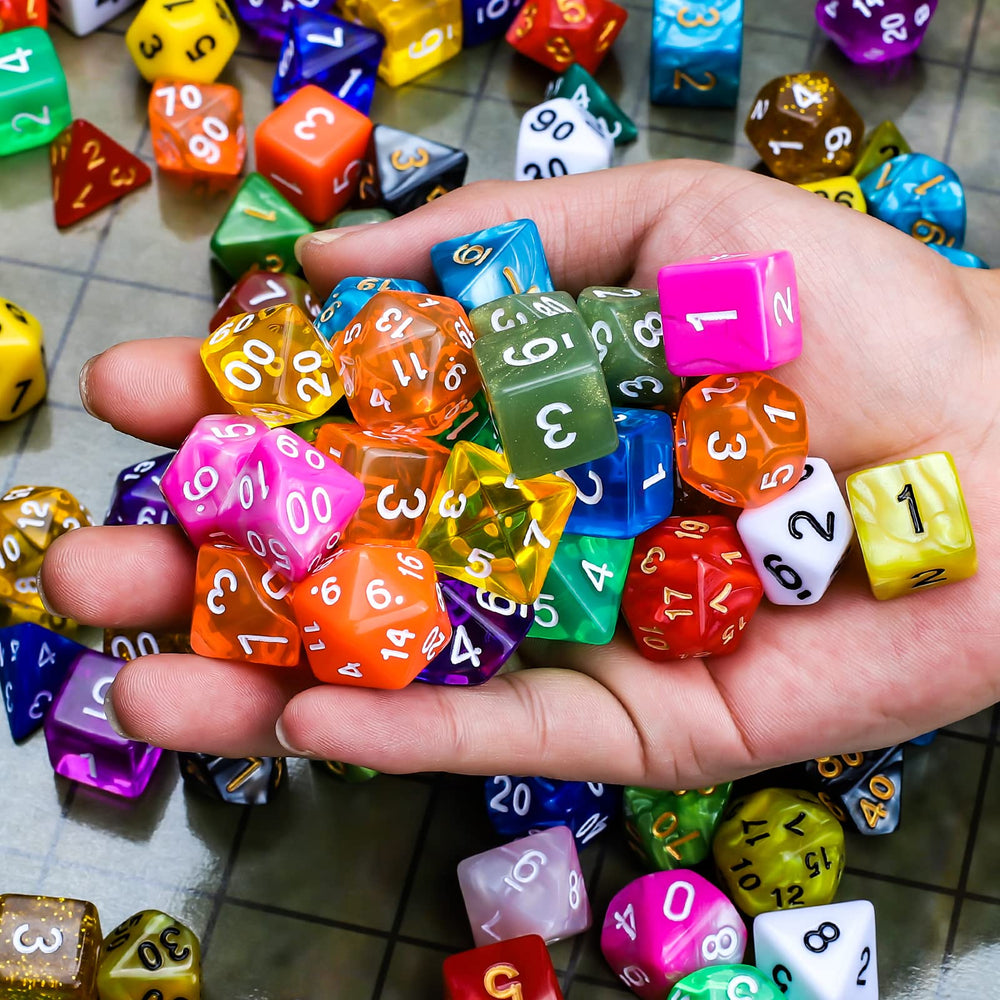 CiaraQ dice with underscored digits to differentiate 6 and 9.