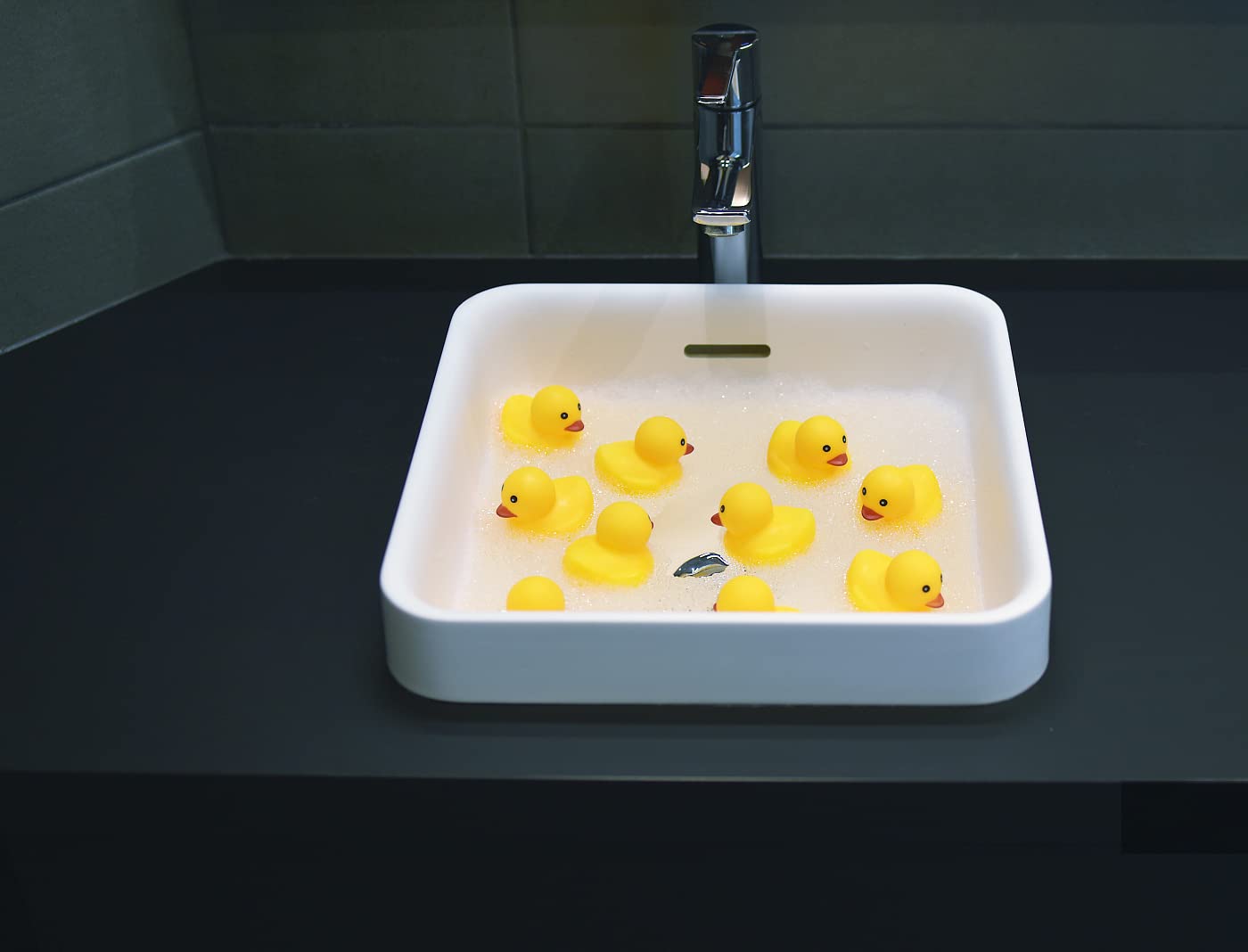 CICITOYWO compact 10-piece duck set in package
