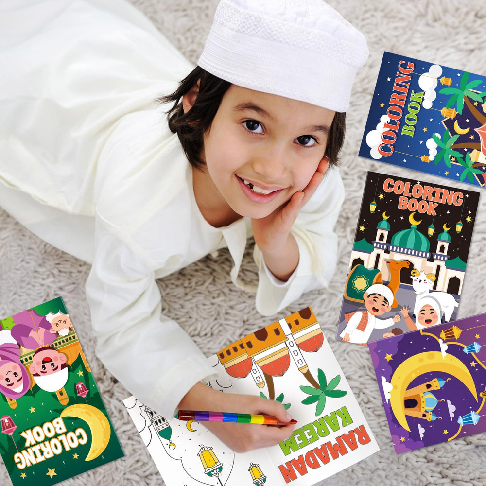 Portable 6x4 inch Ramadan coloring mini-books for small hands.