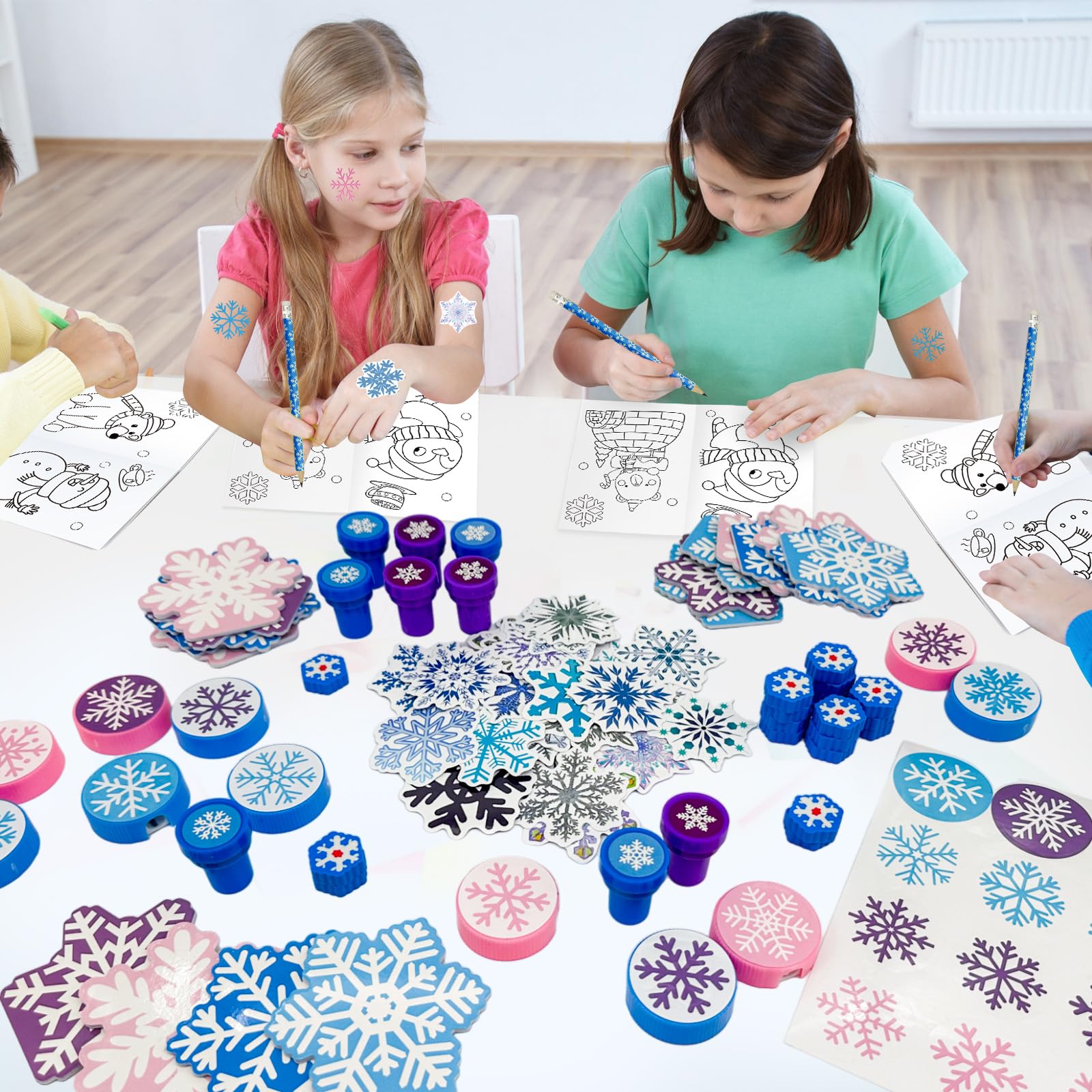 Cinrobiye round stickers for easy recognition and reward labeling