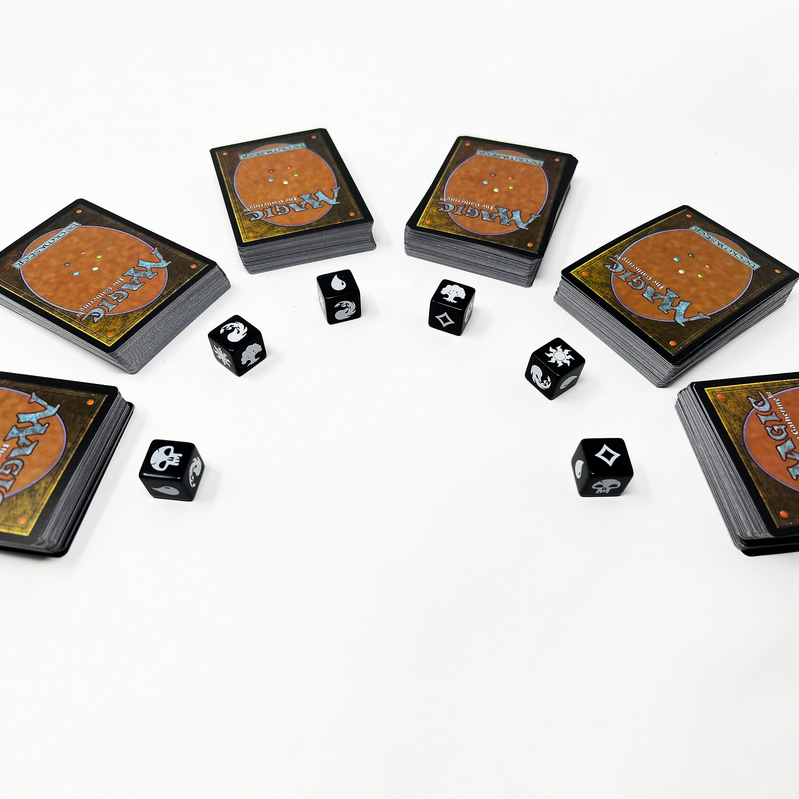 Citadel Black velvet drawstring bag keeps dice organized between games.