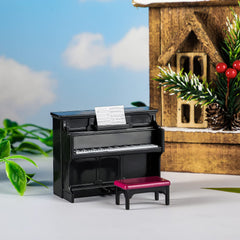 Civaner saxophone miniature enriches art displays and creative storytelling