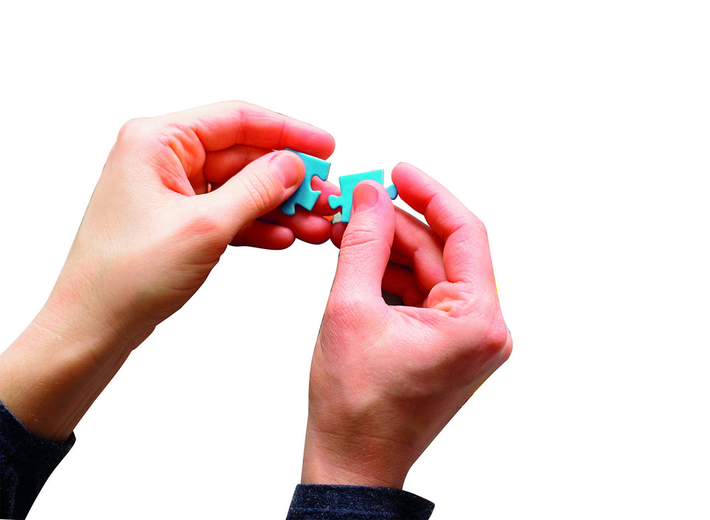 Clementoni puzzle made with recycled materials for eco-friendly production.