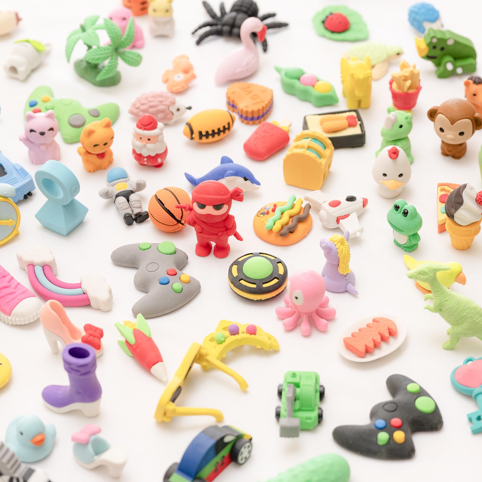Clock King 132pcs erasers space set fuels science and art exploration.