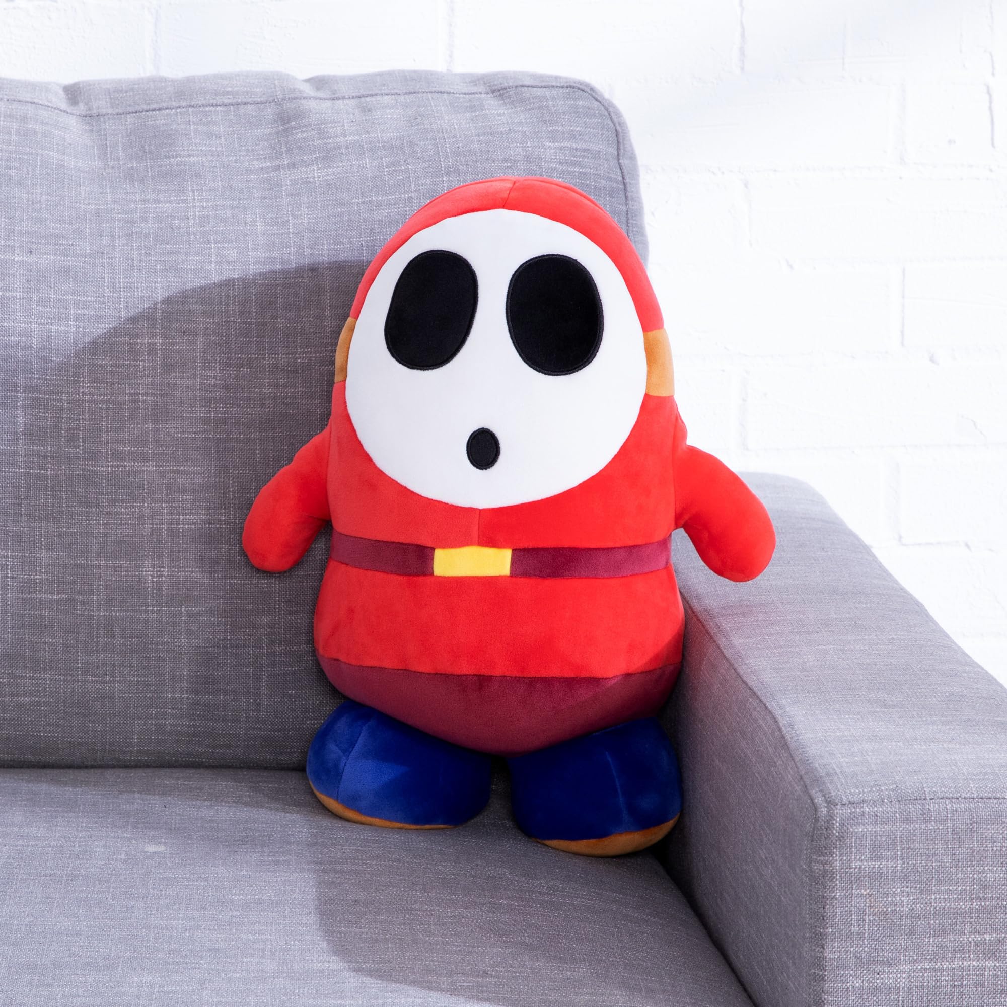 Club Mocchi Mocchi collectible kid toy invites ongoing hunting for more characters.
