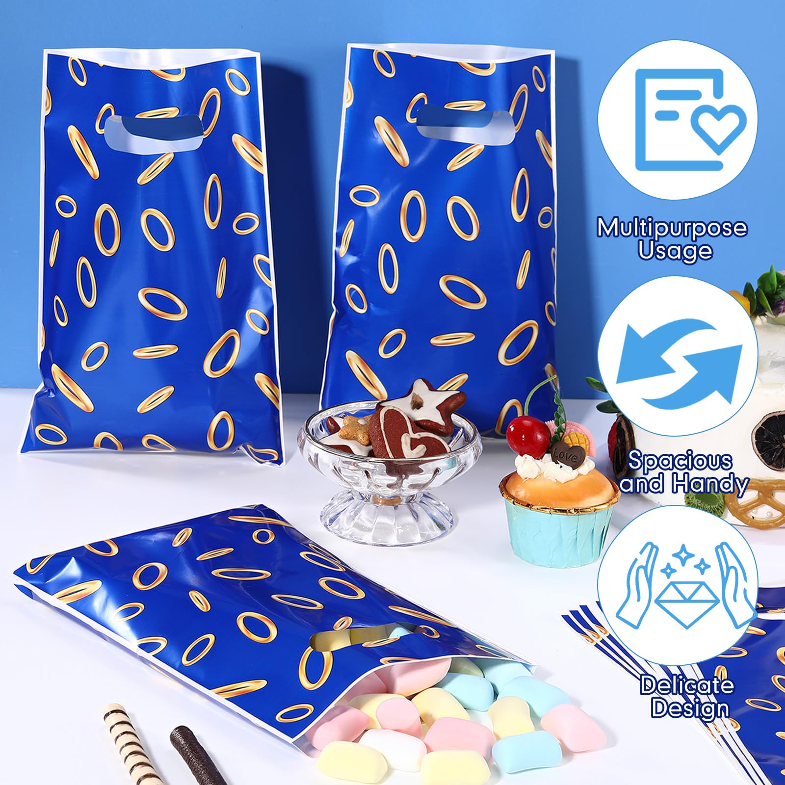 Clysee spacious 9.8 x 6.7-inch bags hold snacks and trinkets.