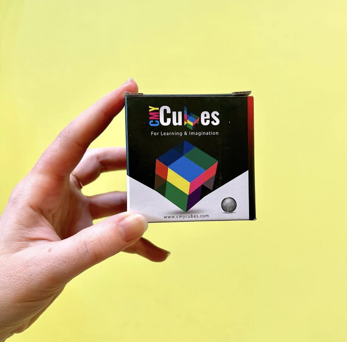 CMY Cubes Mini 30mm color spectrum reveals rich hues through rotating facets