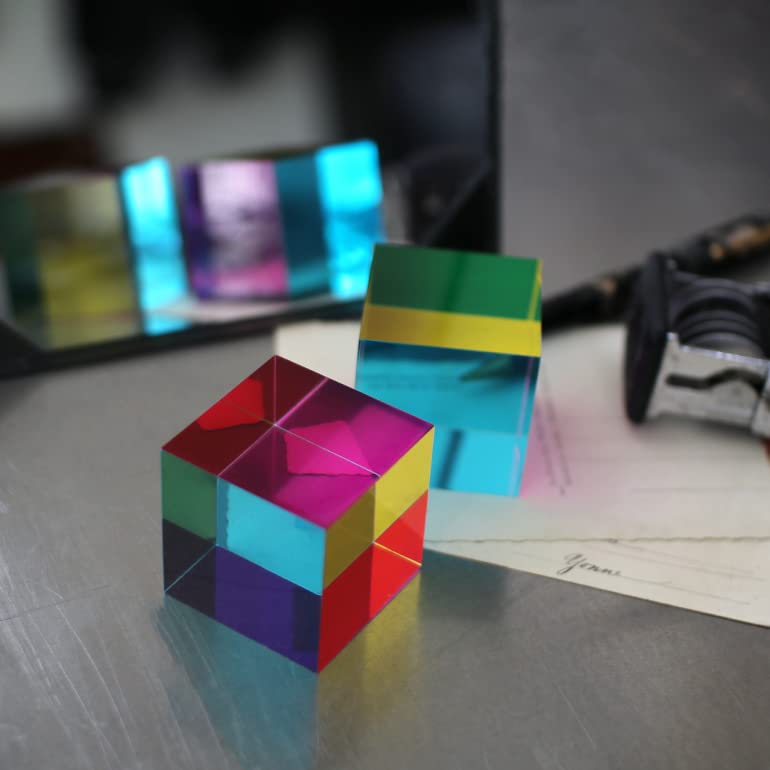 CMY Cubes Original color-mixing facets invite hands-on investigations into light and color theory