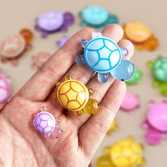 cntjv resin texture close-up highlights durable waterproof material for long-lasting decor.