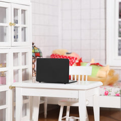 Cobee packaging opp keeps contents secure for gifting