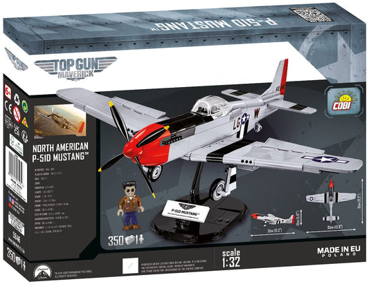 COBI Mustang P-51D model with rotating propellers in action