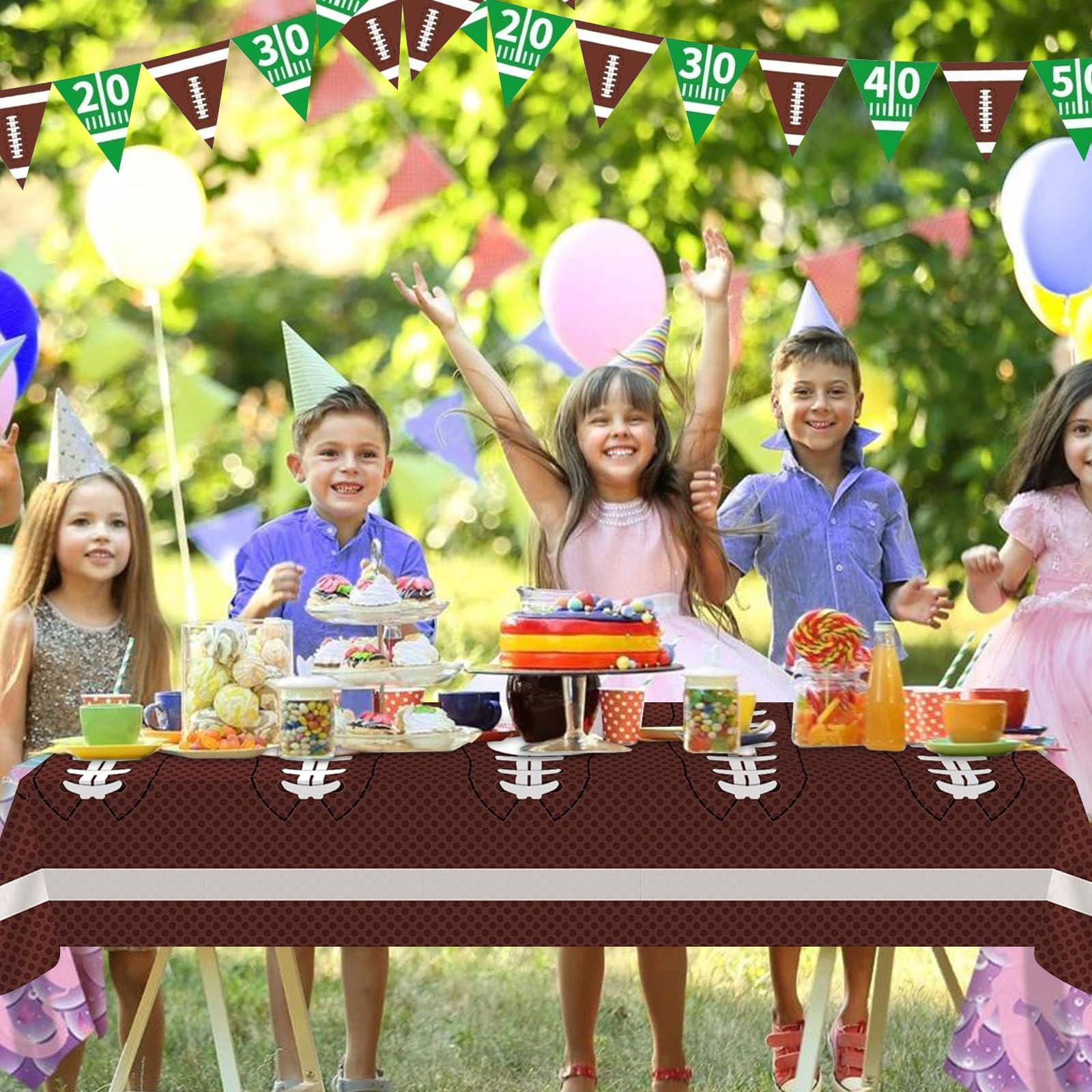 Cokoness disposable tablecloth offers quick cleanup after parties.