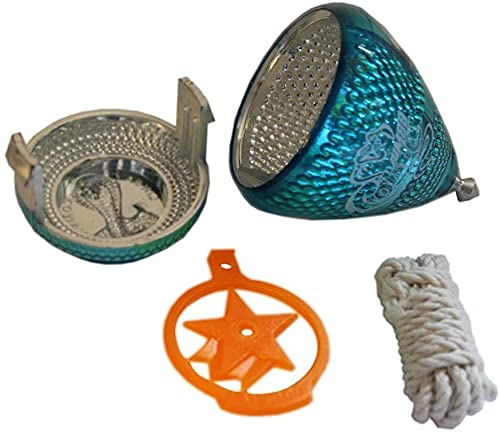 Cometa 3-pack includes tops and accessories for family play.