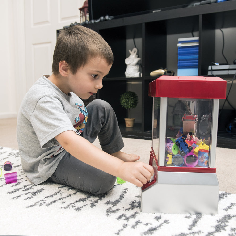Constructive Playthings Claw control panel enabling precise moves for skillful play