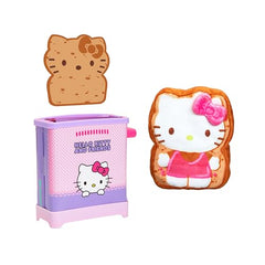 Cookeez Makery Toasty Treatz Toaster bread slot showcases a playful scented plush reveal.