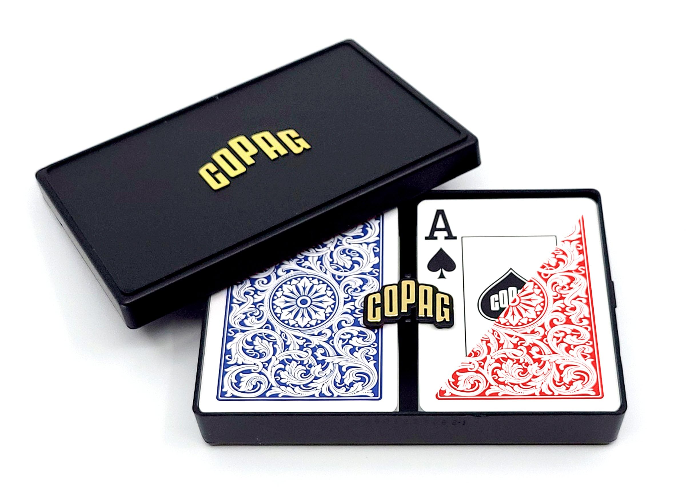 Copag 1546 front card—premium finish for smooth shuffling.