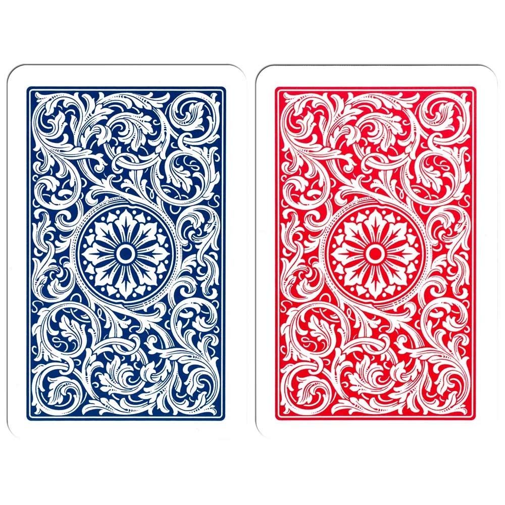 Copag 1546 Design hard plastic case protects deck during travel