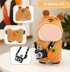 Coruja mini camera accessory for imaginative play.