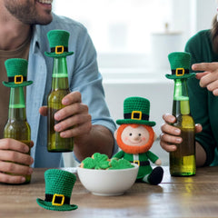 Cotwinter gift-idea-mini-hat-stpat as a thoughtful St. Patrick's Day surprise.