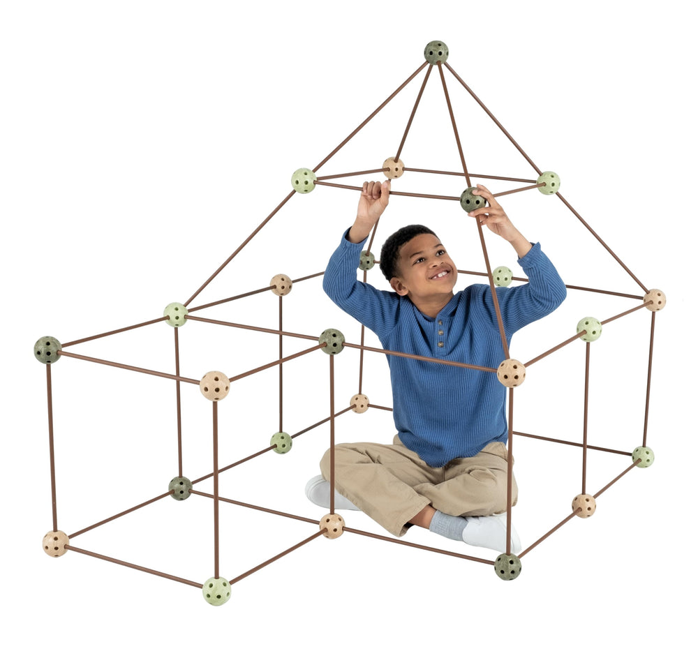 Crazy Forts Camo durable, non-toxic parts promote safe, long-lasting imaginative play.